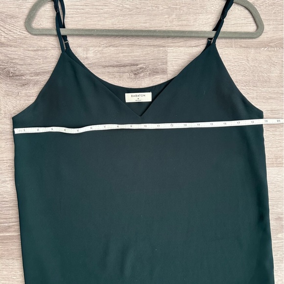 Women’s Aritzia babaton dark green camisole tank size medium - Picture 4 of 5